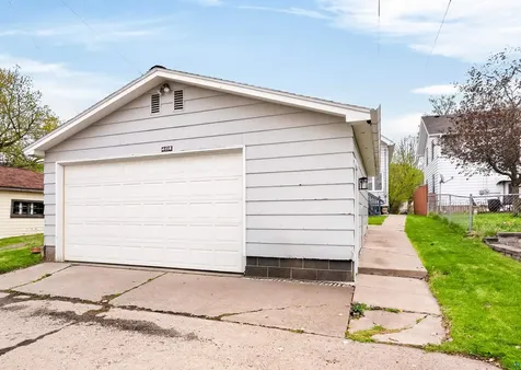 4118 W 7th Street Duluth MN 55807