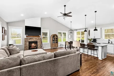 4320 Thielke Circle Hermantown MN 55811