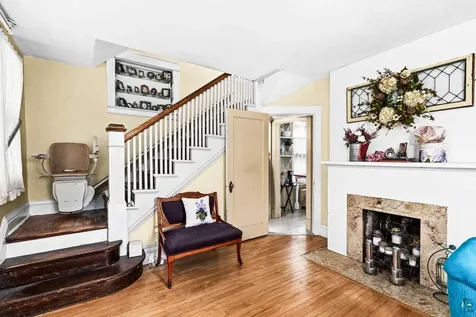 4431 Robinson Street Duluth MN 55804