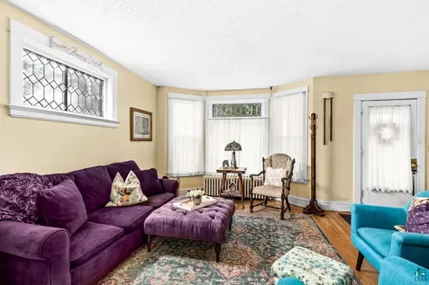 4431 Robinson Street Duluth MN 55804