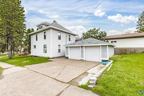 4431 Robinson Street Duluth MN 55804