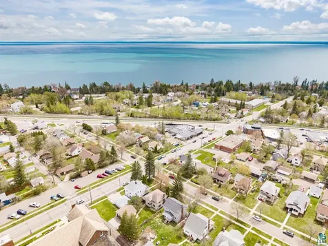 4431 Robinson Street Duluth MN 55804