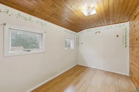 4781 Cedar Island Drive Eveleth MN 55734