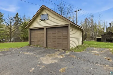 4781 Cedar Island Drive Eveleth MN 55734