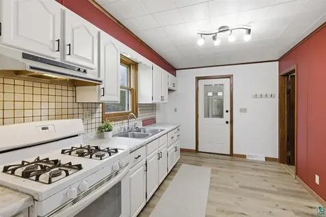 4781 Cedar Island Drive Eveleth MN 55734