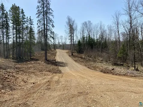 2102-13 N Bear Lake Road Brimson MN 55602