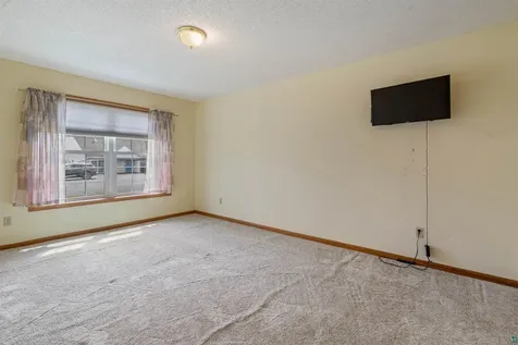 2150 Miller Creek Drive Duluth MN 55811