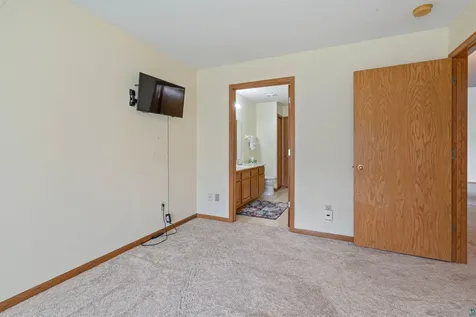 2150 Miller Creek Drive Duluth MN 55811