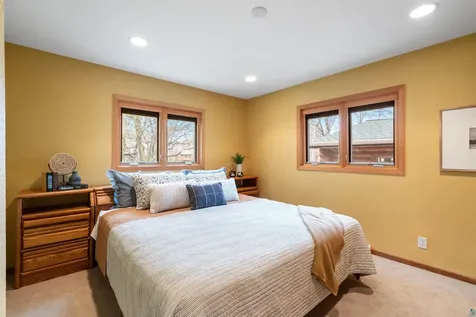 7024 Van Road Duluth MN 55803