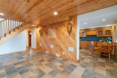 7024 Van Road Duluth MN 55803