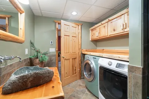 7024 Van Road Duluth MN 55803