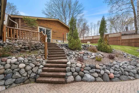 7024 Van Road Duluth MN 55803