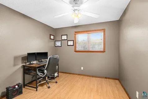 22 Marks Drive Silver Bay MN 55614