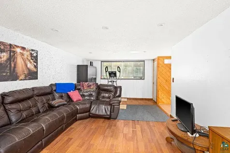 22 Marks Drive Silver Bay MN 55614