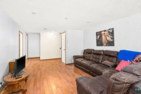 22 Marks Drive Silver Bay MN 55614