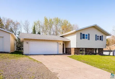 22 Marks Drive Silver Bay MN 55614