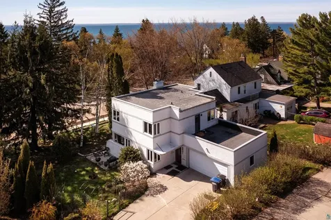 4631 London Road Duluth MN 55804