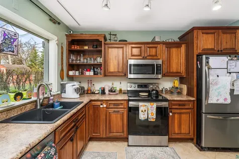 4631 London Road Duluth MN 55804
