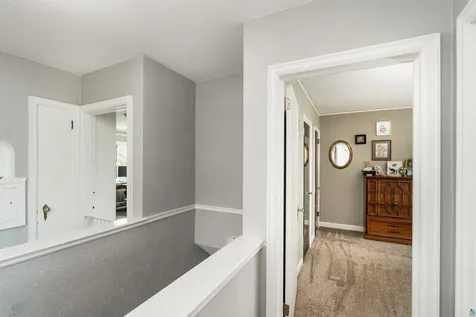4631 London Road Duluth MN 55804