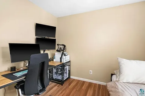 3717 Chambersburg Avenue Duluth MN 55811