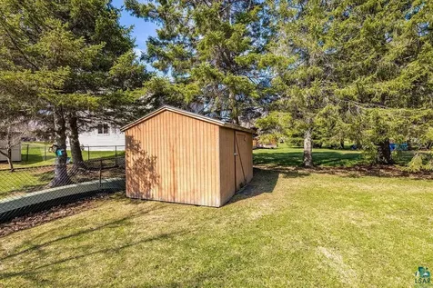 3717 Chambersburg Avenue Duluth MN 55811
