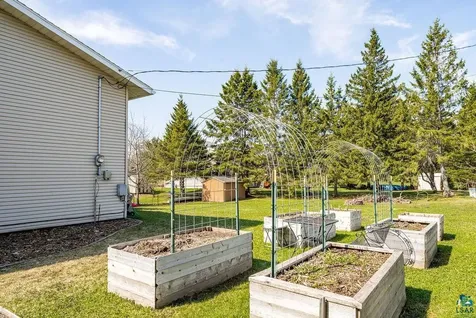 3717 Chambersburg Avenue Duluth MN 55811