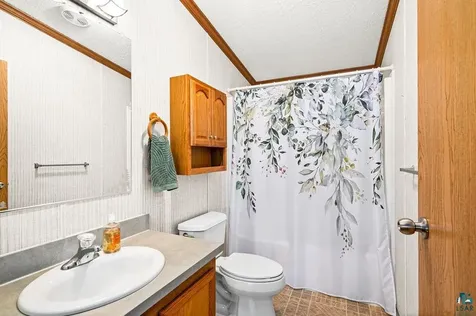 84 Arbutus Drive Duluth MN 55810