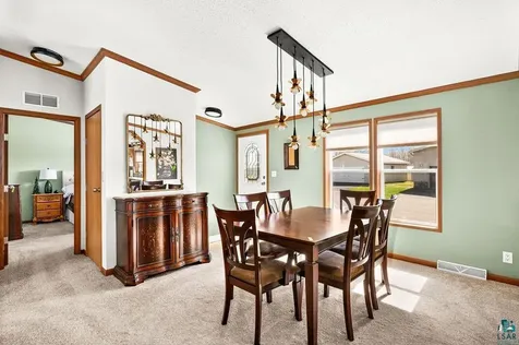 84 Arbutus Drive Duluth MN 55810