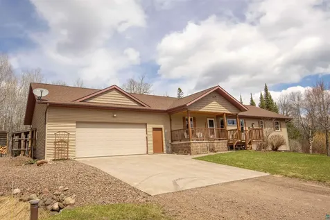 322 County Road 14 Grand Marais MN 55604