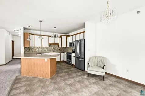 4042 Haines Road Duluth MN 55811