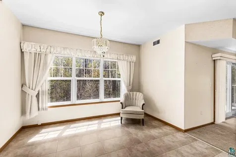 4042 Haines Road Duluth MN 55811