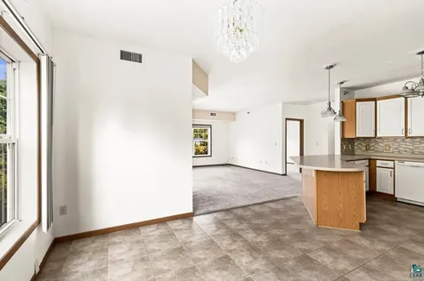4042 Haines Road Duluth MN 55811