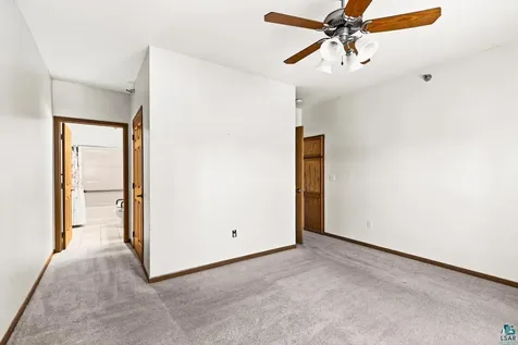 4042 Haines Road Duluth MN 55811