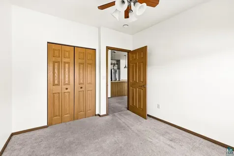 4042 Haines Road Duluth MN 55811