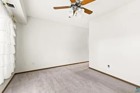 4042 Haines Road Duluth MN 55811