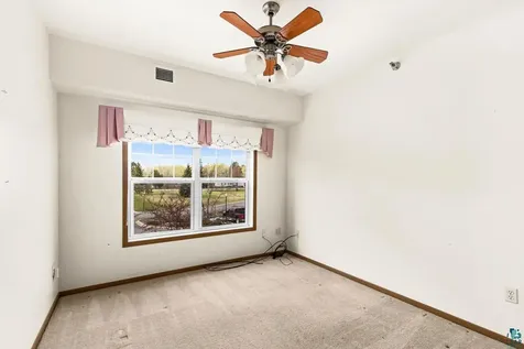 4042 Haines Road Duluth MN 55811