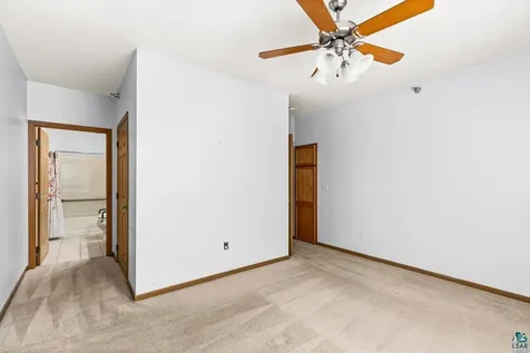 4042 Haines Road Duluth MN 55811