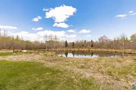 4042 Haines Road Duluth MN 55811