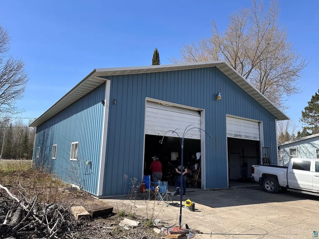 418 4th Avenue E Floodwood MN 55736