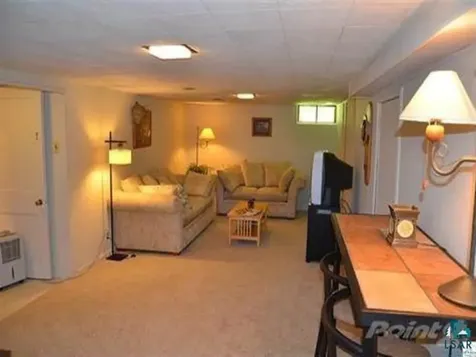 4630 Tioga Street Duluth MN 55804