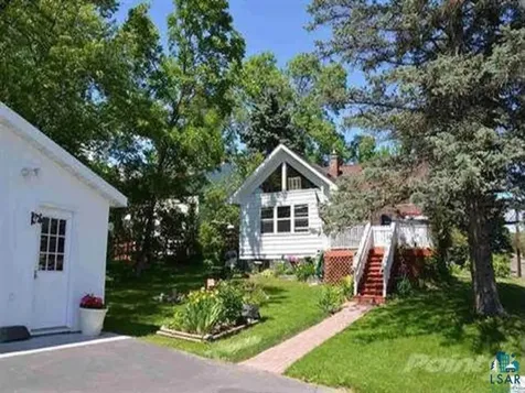 4630 Tioga Street Duluth MN 55804