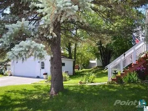 4630 Tioga Street Duluth MN 55804