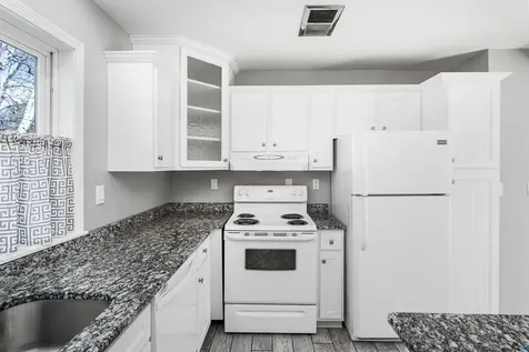 504 Madison Avenue Duluth MN 55811