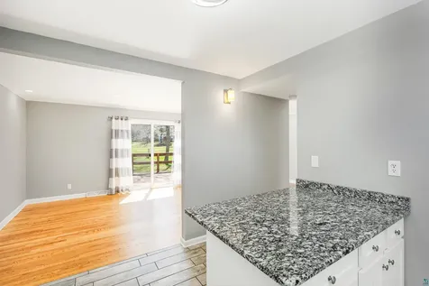504 Madison Avenue Duluth MN 55811