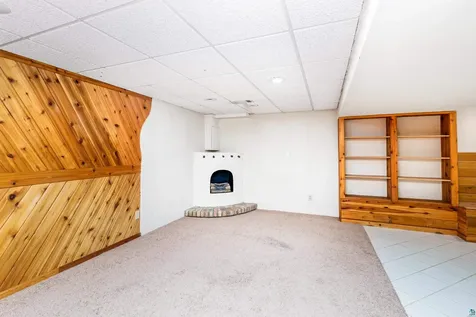504 Madison Avenue Duluth MN 55811