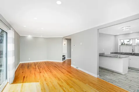 504 Madison Avenue Duluth MN 55811