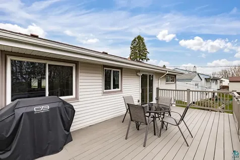 606 Maple Bend Drive Duluth MN 55811