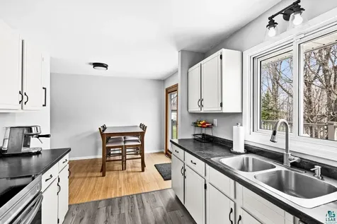 606 Maple Bend Drive Duluth MN 55811