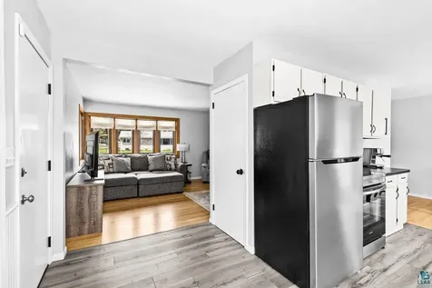 606 Maple Bend Drive Duluth MN 55811