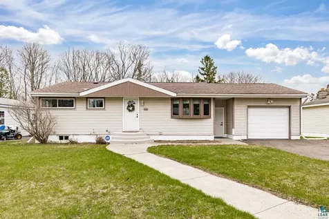 606 Maple Bend Drive Duluth MN 55811